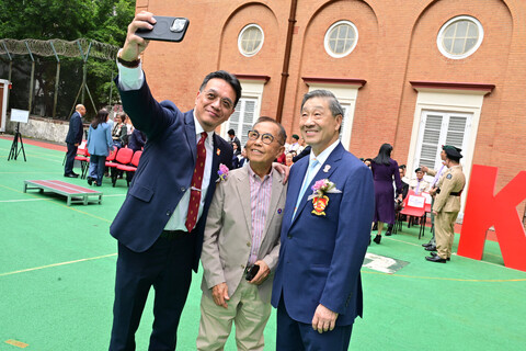 校友返校，重遊熟悉角落